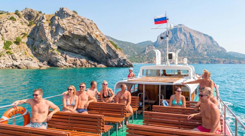 Фото Новый Свет: морем + пешком по тропе Голицына - вид 2